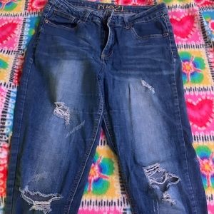 Rue 21 skinny jeans ripped